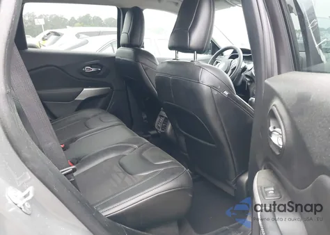 2022 Jeep Cherokee X 4X4 z USA, uszkodzony, nr VIN 1C4PJMCX0ND555770